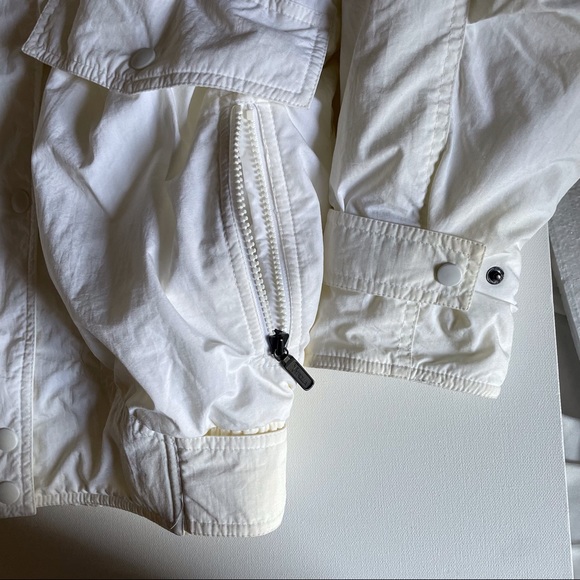 VTG TYROLIA SKIWEAR by HEAD Cream Women’s 6 Ski Jacket Detachable Faux Fur Hood - Picture 8 of 13